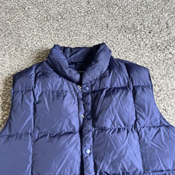 Lands End Navy Puffer Vest Goose Down Nylon Packable Mens XL 46-48 Snap - Picture 2 of 5